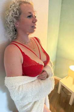 rubensfrauen-escort-koni-4.jpg